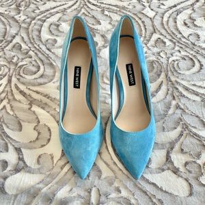 Perfect Blue Pumps
